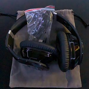 Brand new never used headphones